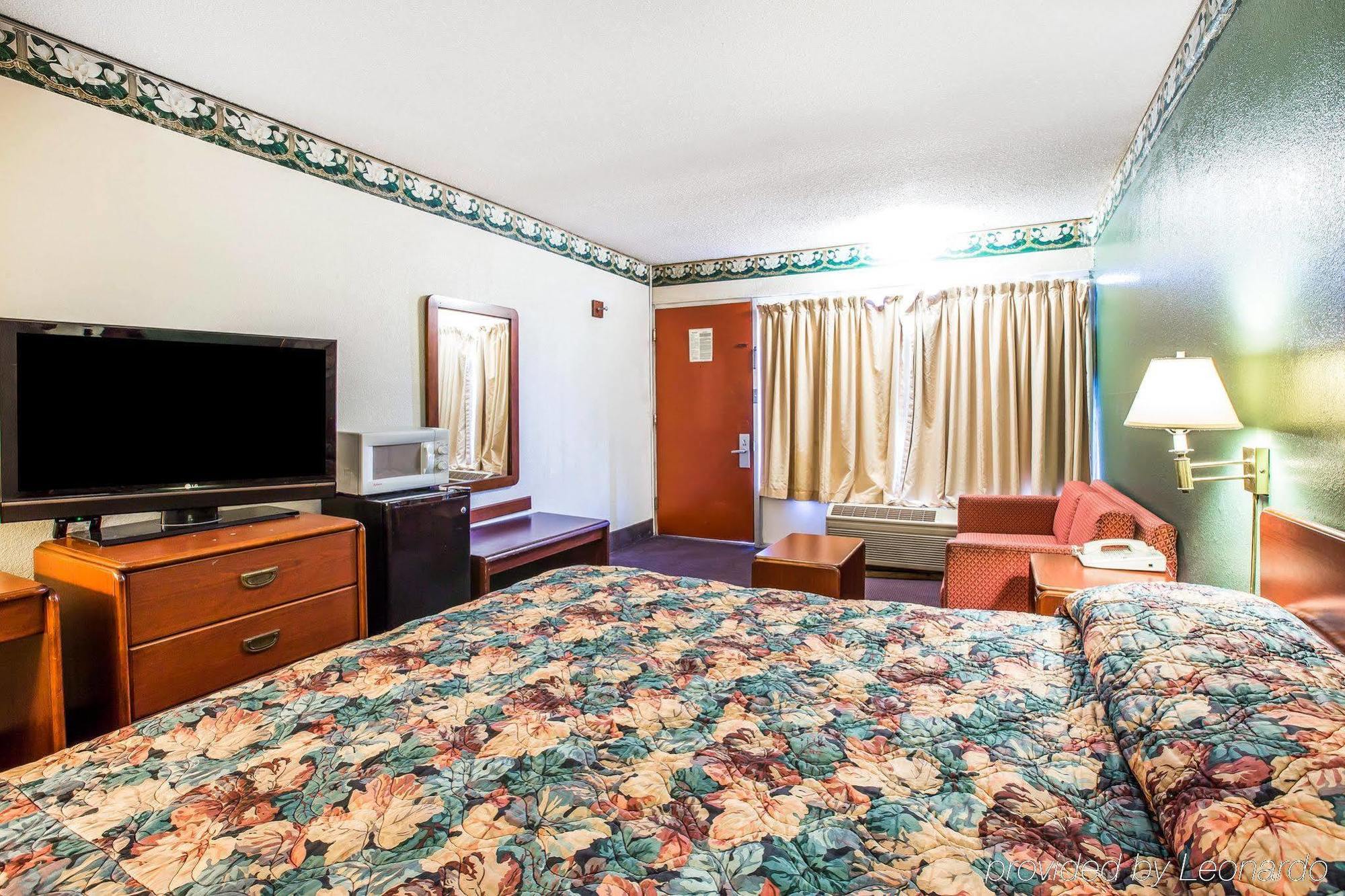 Relax Inn Milledgeville Esterno foto