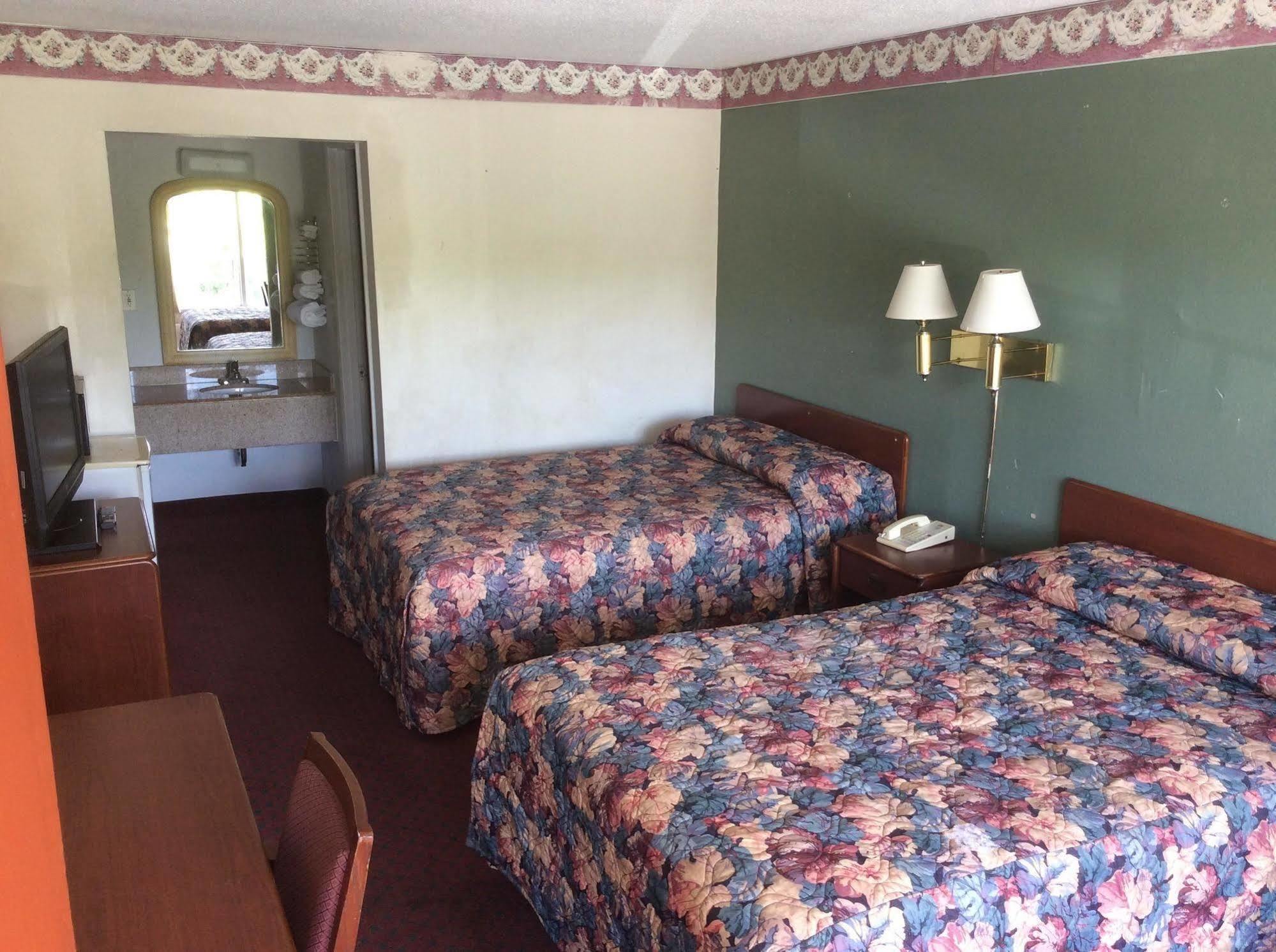 Relax Inn Milledgeville Esterno foto
