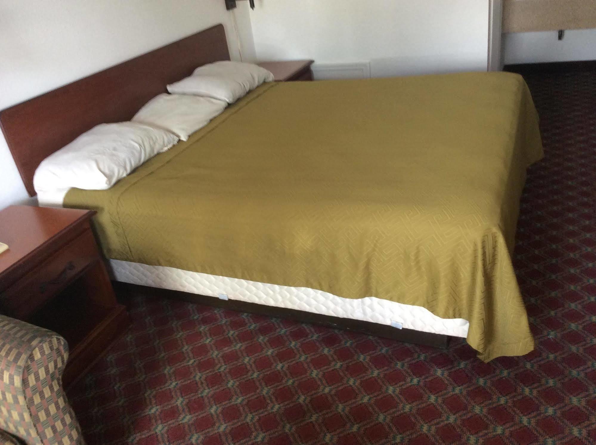 Relax Inn Milledgeville Esterno foto